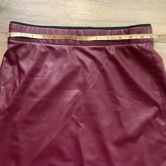 NWT Sanctuary Maroon Mini Skirt Night Out Size 0 - Picture 9 of 9